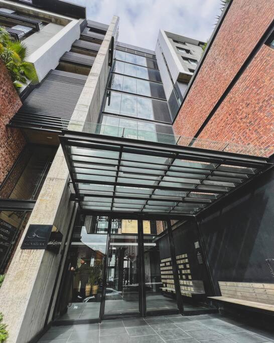 Apartment Amira At De Waterkant Signature